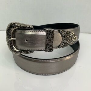 New Shyanne Sz XL Metallic Silver Pewter Floral Engraved Belt Western Rodeo